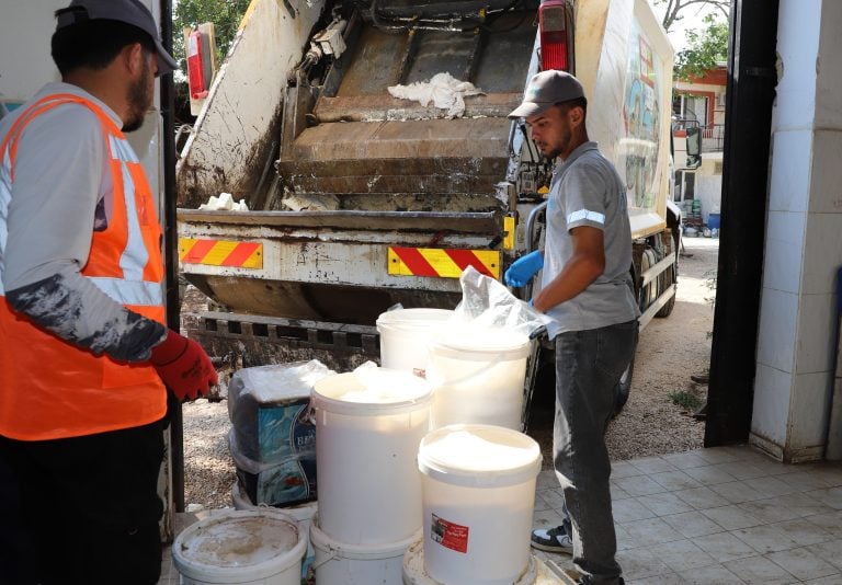 AKSU’DA 15 TON TARİHİ GEÇMİŞ SÜT ÜRÜNÜNE EL KONULDU