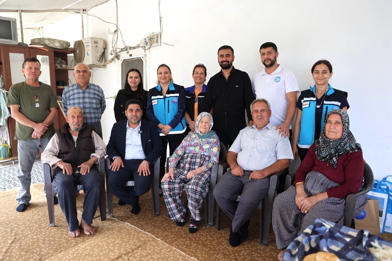 AKSU’DA YAŞAYAN DEV ÇINARLAR, EVLERİNDE ZİYARET EDİLDİ