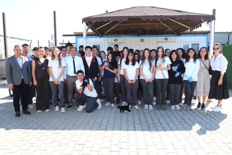 AKSU’DA ÖĞRENCİLER CAN DOSTLARIYLA BULUŞTU
