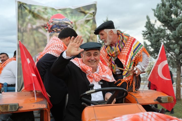 29 EKİM CUMHURİYET BAYRAMI YÖRÜK GÖÇÜ ŞÖLENİ