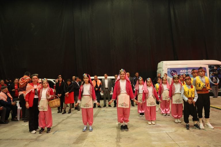 29 EKİM CUMHURİYET BAYRAMI YÖRÜK GÖÇÜ ŞÖLENİ