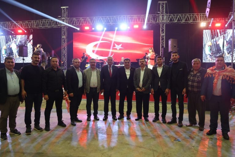 29 EKİM CUMHURİYET BAYRAMI YÖRÜK GÖÇÜ ŞÖLENİ