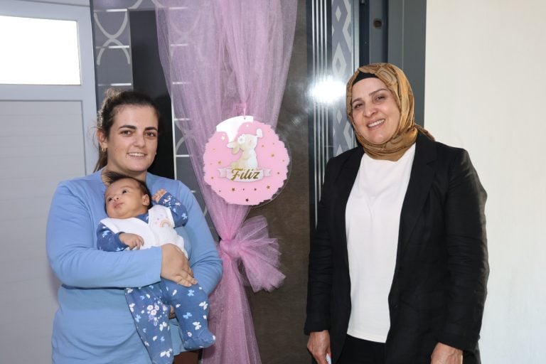 AKSU BELEDİYESİ’NDEN MİNİK KALPLERE SICAK ZİYARET