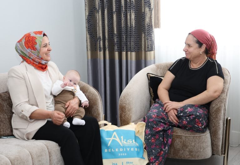 AKSU BELEDİYESİ’NDEN MİNİK KALPLERE SICAK ZİYARET