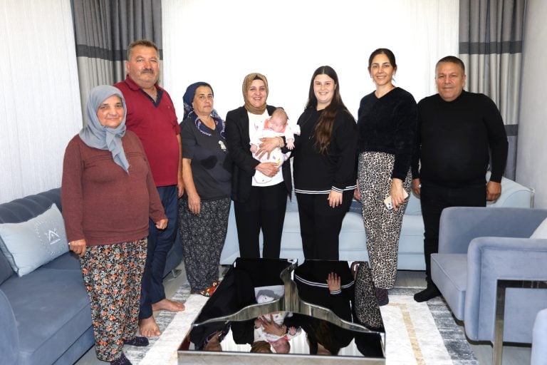 AKSU BELEDİYESİ’NDEN MİNİK KALPLERE SICAK ZİYARET