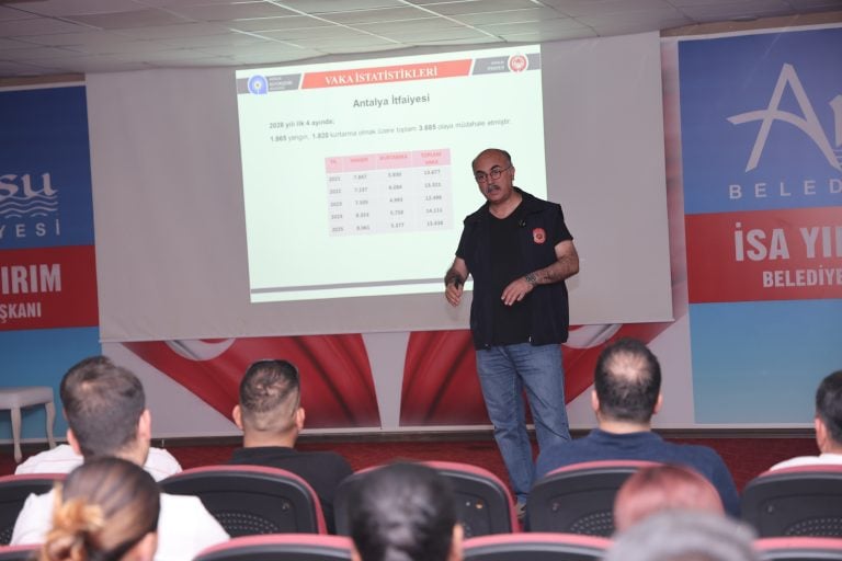 AKSU BELEDİYESİ’NDE YANGIN EĞİTİMİ VE TATBİKATI