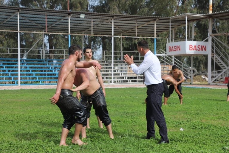 AKSU BELEDİYESİ YAZ SPOR KURSLARI BAŞLIYOR