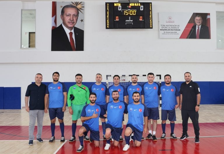 AKSU KURUMLAR ARASI FUTSAL TURNUVASI BAŞLADI
