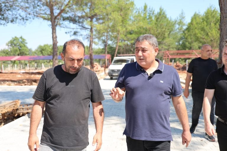BAŞKAN İSA YILDIRIM SAHADA AKSUYU GELECEĞE HAZIRLIYORUZ
