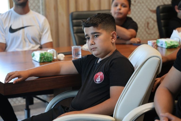 MADALYALI SPORCULARDAN BAŞKAN YILDIRIMA ANLAMLI ZİYARET