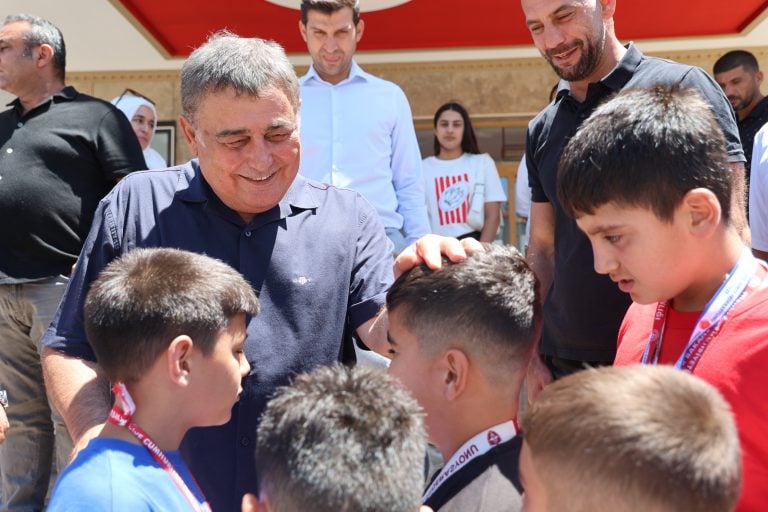 MADALYALI SPORCULARDAN BAŞKAN YILDIRIMA ANLAMLI ZİYARET