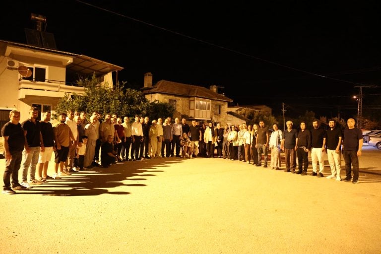 BAŞKAN YILDIRIM YEŞİLKARAMAN MAHALLESİNDE VATANDAŞLARLA BULUŞTU