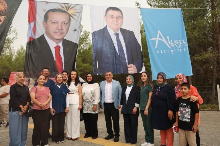 AKSU’DA ANTALYA’NIN EN BÜYÜK SOKAK HAYVANLARI BAKIMEVİ VE DOĞAL YAŞAM ALANI AÇILDI