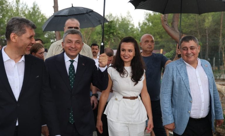 AKSU’DA ANTALYA’NIN EN BÜYÜK SOKAK HAYVANLARI BAKIMEVİ VE DOĞAL YAŞAM ALANI AÇILDI