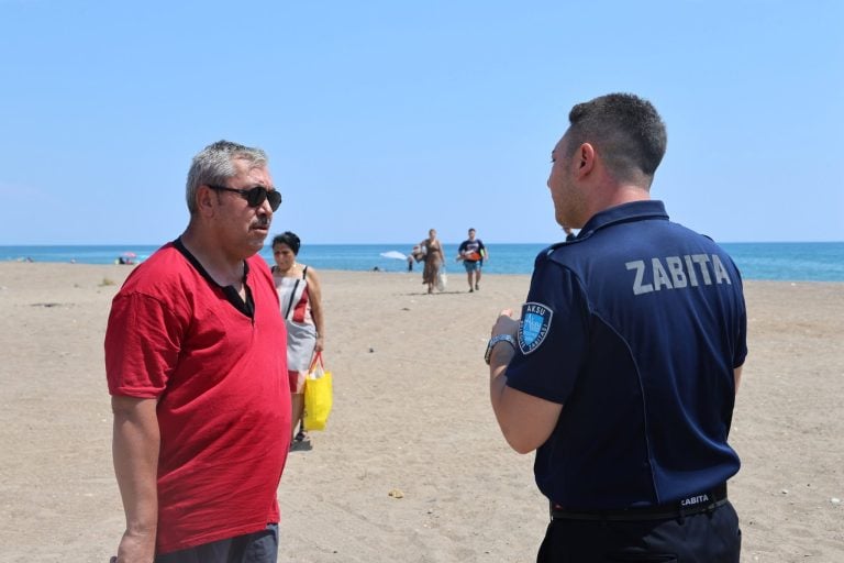 KUMKÖY SAHİLİ’NDE CARETTA CARETTALAR İÇİN ÖNLEMLER ARTIRILDI