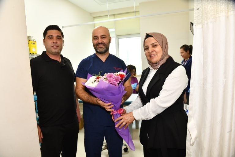 AKSU BELEDİYESİ’NDEN ÇOCUKLARA GÜVENLİ SÜNNET HİZMETİ