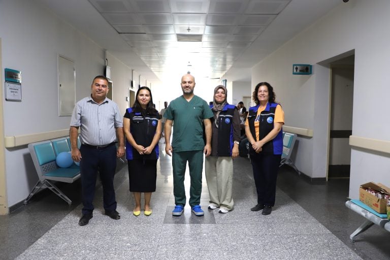 AKSU BELEDİYESİ’NDEN ÇOCUKLARA GÜVENLİ SÜNNET HİZMETİ