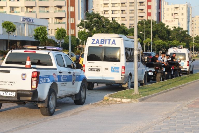 AKSUDA KAMU DÜZENİ İÇİN ZABITA DENETİMLERİ ARTIRILDI