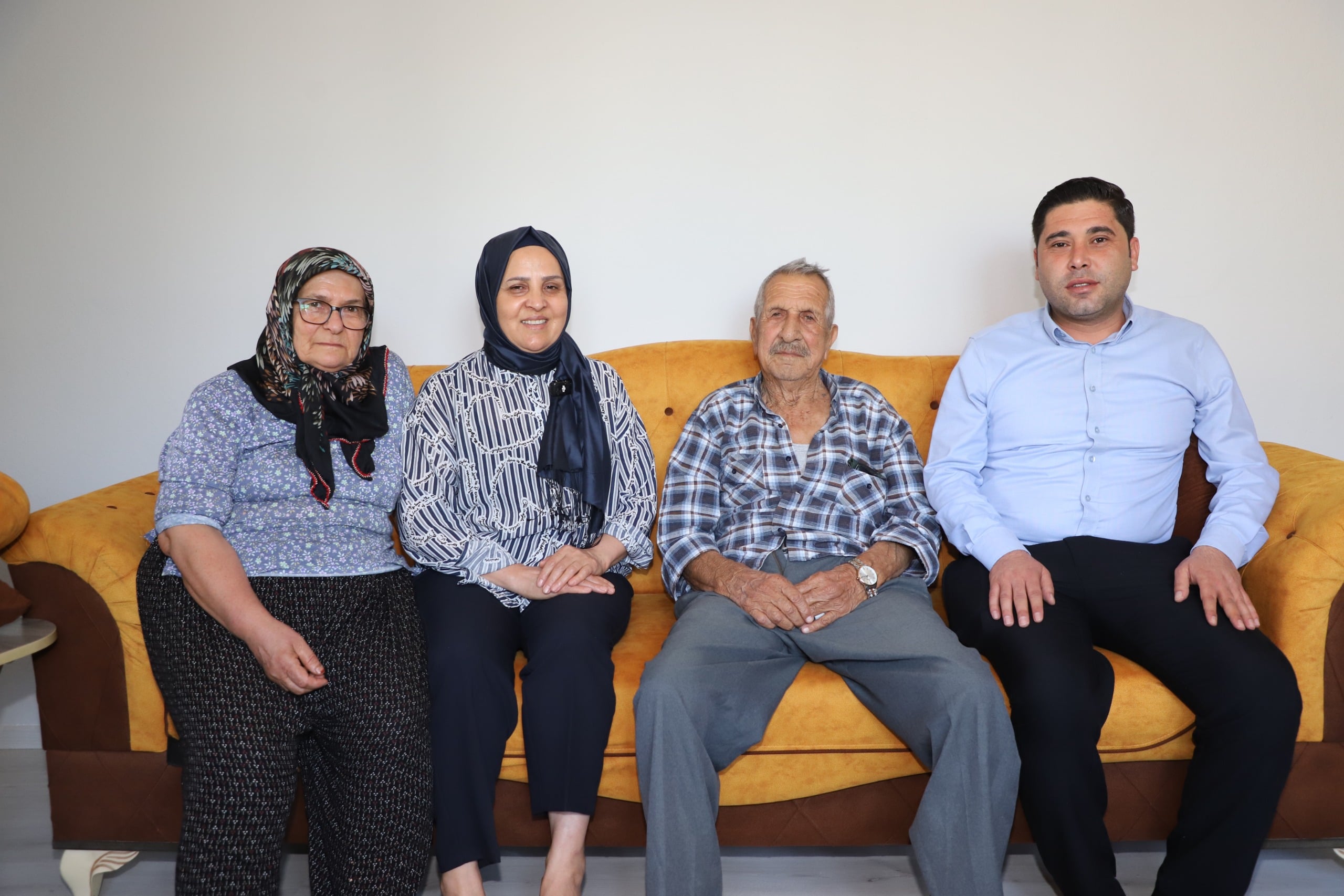 AKSU BELEDİYESİ SOSYAL DESTEK VE SAĞLIK TARAMALARINA DEVAM EDİYOR
