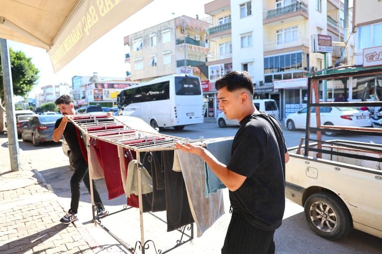 AKSU’DA KALDIRIMLAR İÇİN SIKI DENETİM: YAYA GÜVENLİĞİ ÖN PLANDA