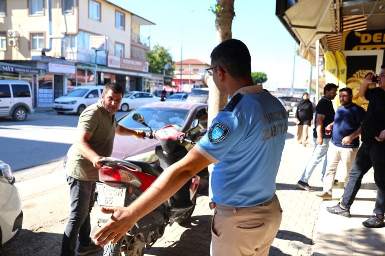 AKSU’DA KALDIRIMLAR İÇİN SIKI DENETİM: YAYA GÜVENLİĞİ ÖN PLANDA